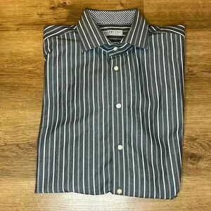 Jack Stone by Thomas Dean Men’s XL Button Down Gray & White Shirt